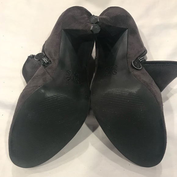 Simply Vera Moas Grey Booties - Picture 8 of 8